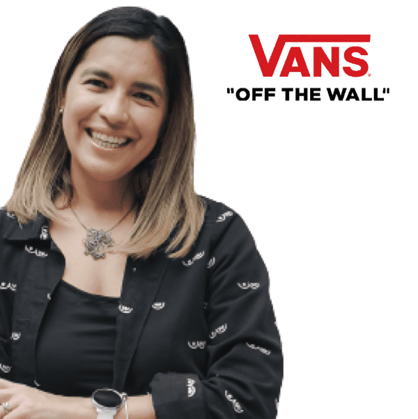 KARLA MUTAGUCHI Marketing Manager de Vans México